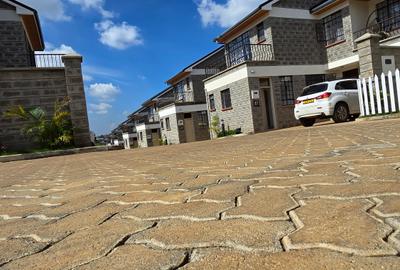 4 Bed Townhouse with En Suite in Thika Road - 3