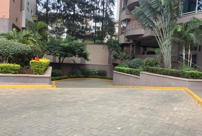 3 Bed Apartment with En Suite at Arwing Kodek Road
