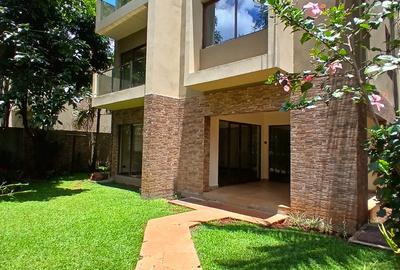 5 Bed Townhouse with En Suite at Lavington Green - 4