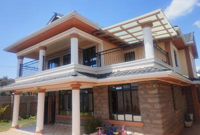 4 Bed House with En Suite in Ngong