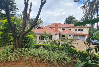 5 Bed House with En Suite at Westlands