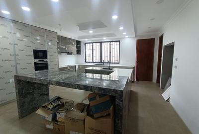 5 Bed Townhouse in Lavington - 4