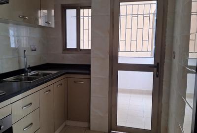 2 Bed Apartment with En Suite in Kileleshwa