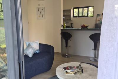 Studio Apartment with Gym in Garden Estate - 4