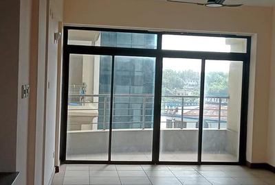 Serviced 3 Bed Apartment with En Suite at Mombasa