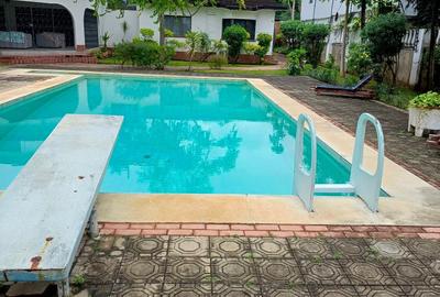 7 Bed Villa with En Suite at Nyali - 4