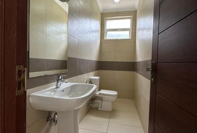 1 Bed House with En Suite at Thigiri