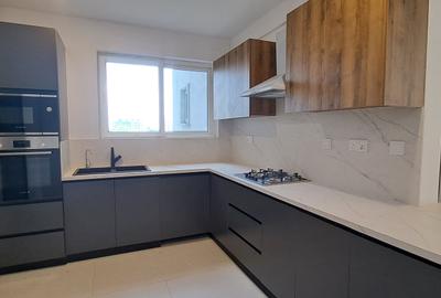 2 Bed Apartment with En Suite in General Mathenge - 2