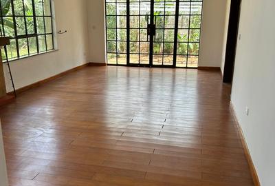 4 Bed Townhouse with En Suite in Kitisuru