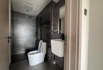Studio Apartment with Swimming Pool in Upper Hill - 3