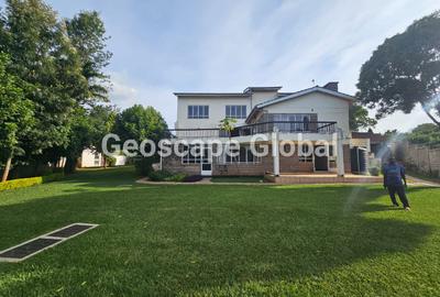 5 Bed House with En Suite in Gigiri