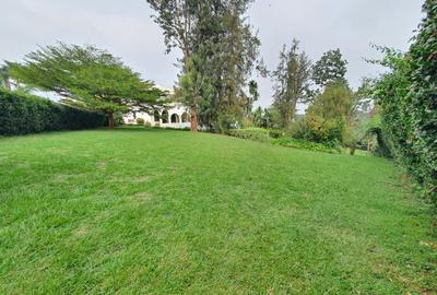 5 Bed House with En Suite at Nyari