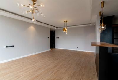 2 Bed Apartment with En Suite in Westlands Area