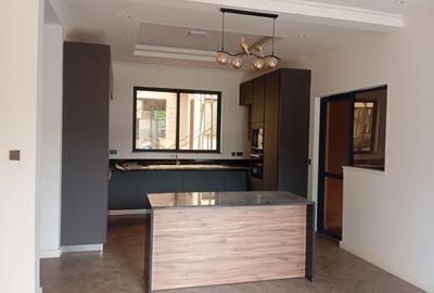 4 Bed Townhouse with En Suite at Lavington
