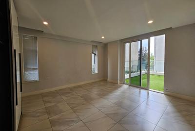 3 Bed Apartment with En Suite in Westlands Area - 4