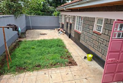 3 Bed House with En Suite at Exciting Road - 2