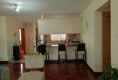 Furnished 1 Bed Apartment with En Suite at Riverside Drive