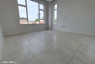 1 Bed Apartment with Swimming Pool at Rhapta Road - 4
