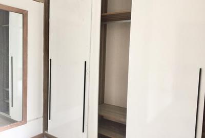 2 Bed Apartment with En Suite in Westlands Area