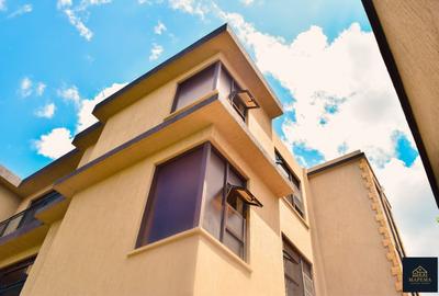 6 Bed Townhouse with En Suite in Karen