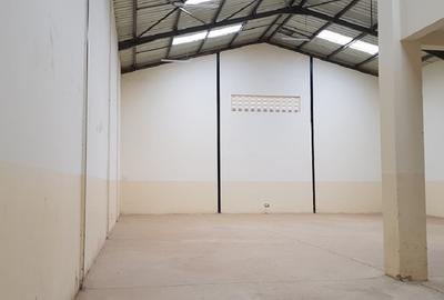 6,000 ft² Warehouse with Service Charge Included at Mombasa Road - 2