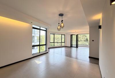 3 Bed Apartment with En Suite at Peponi Road