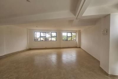 760 ft² Commercial Property with Parking in Kitisuru - 4