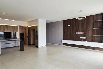 3 Bed Apartment with En Suite at Purple Haze - 2