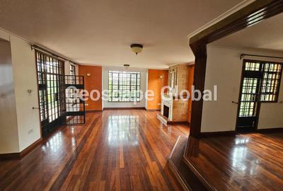 4 Bed House with En Suite in Runda - 3