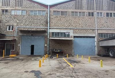 4,000 ft² Warehouse with Service Charge Included in Ruaraka