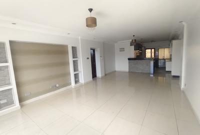 4 Bed Apartment with En Suite in Kilimani - 4
