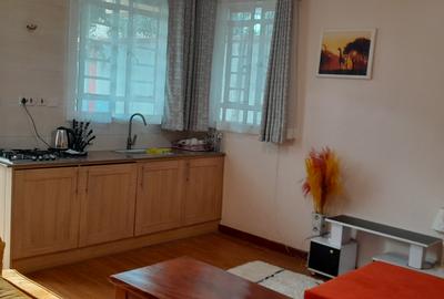 1 Bed House with En Suite at Runda - 2