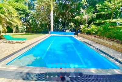 5 Bed House with En Suite in Rosslyn