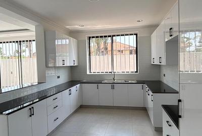 4 Bed Villa with En Suite in Kahawa Sukari - 2