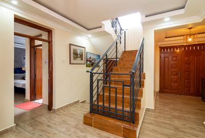 4 Bed Townhouse with En Suite at Off Namanga Road - 4