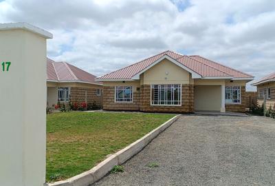 3 Bed House with En Suite at Acacia