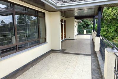 4 Bed House with En Suite in Runda