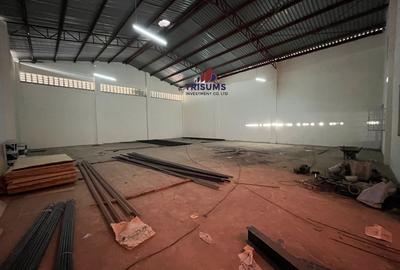 6,500 ft² Warehouse with Fibre Internet in Mombasa Road