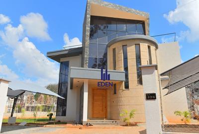 5 Bed Villa with En Suite in Loresho