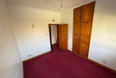 900 ft² Commercial Property with Service Charge Included at Old Waiyaki Way - 3