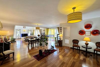 4 Bed Apartment in Kilimani - 3