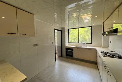 4 Bed Apartment with En Suite at Ndemi Road - 3