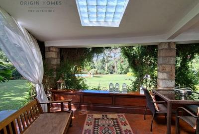 1 Bed House with En Suite at Rosslyn