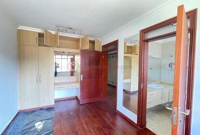 4 Bed House with En Suite at Loresho