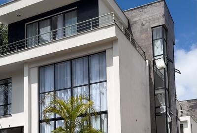 4 Bed Townhouse with En Suite at Kirawa Road