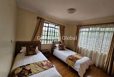 2 Bed House with En Suite in Nyari