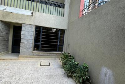 4 Bed Townhouse with En Suite at Nasra Court - 2