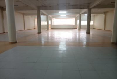 9,998 ft² Warehouse with Backup Generator in Syokimau - 2