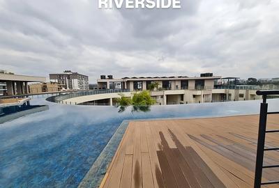 4 Bed Apartment with En Suite at Riverside Drive