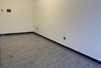 1 Bed Apartment with Swimming Pool in Lavington - 3